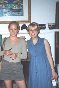 sisters.JPG (11398 bytes)